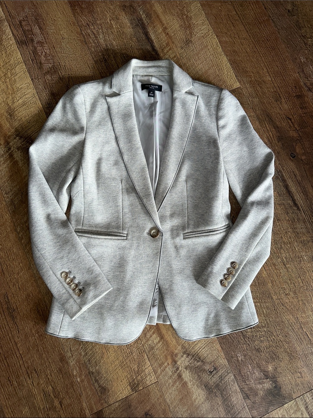 Ann Taylor Light Gray Single-Button Tailored Blazer